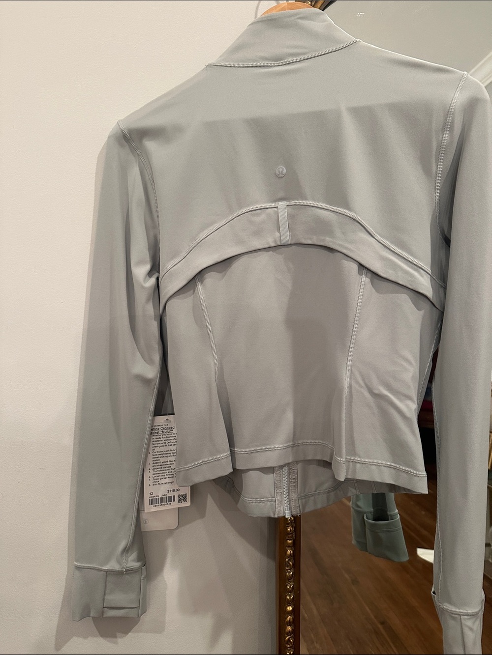 lululemon athletica Light green NULU Jacket - Picture 3 of 7